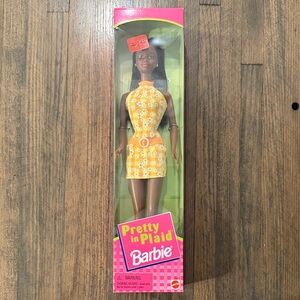 1998 Barbie pretty in plaid Yellow Floral Halter Mini Dress Doll